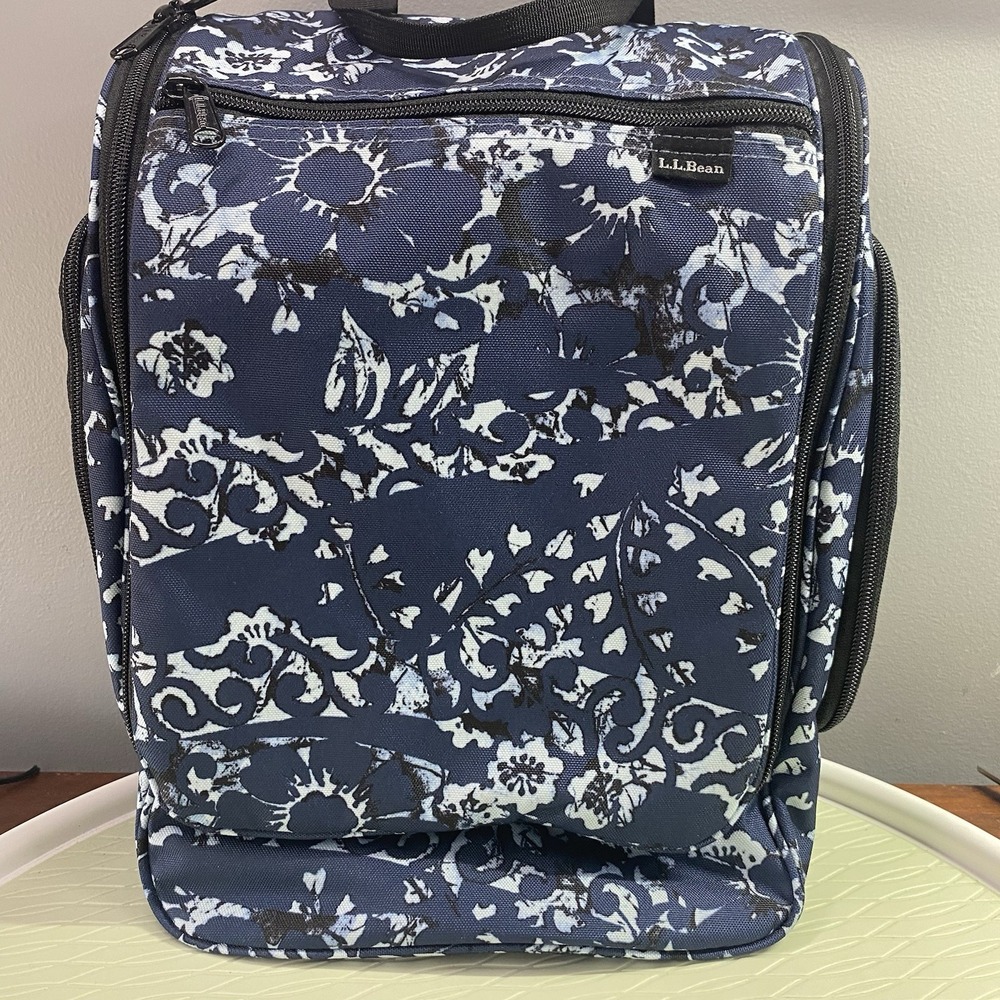 L.L. Bean Navy Blue and White Floral Toiletry Bag